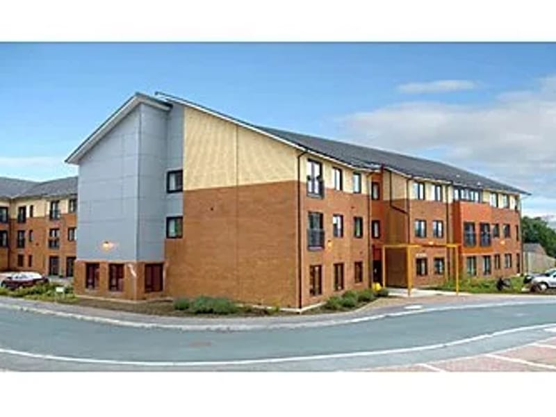 Moor Allerton Care Centre in Leeds, England photo 2