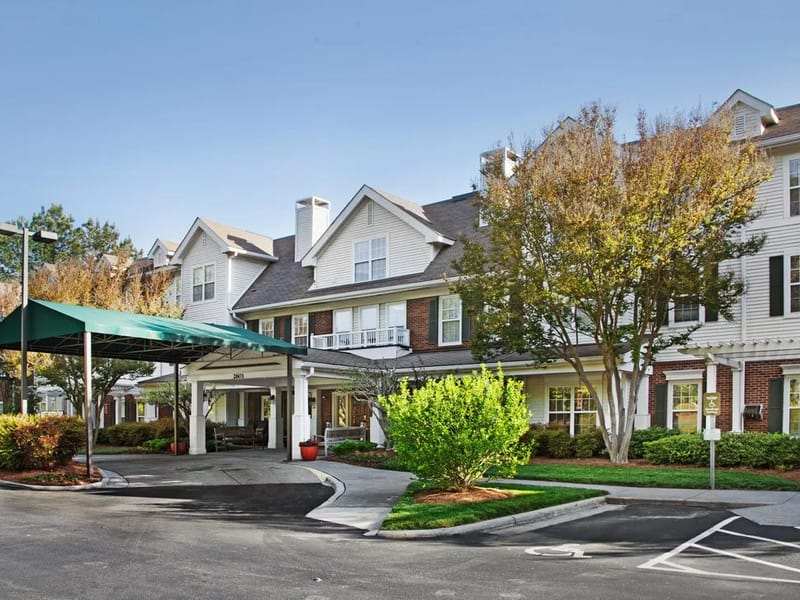 Bumblebee Services - Home Health Nursing in Winston-Salem, NC photo 1