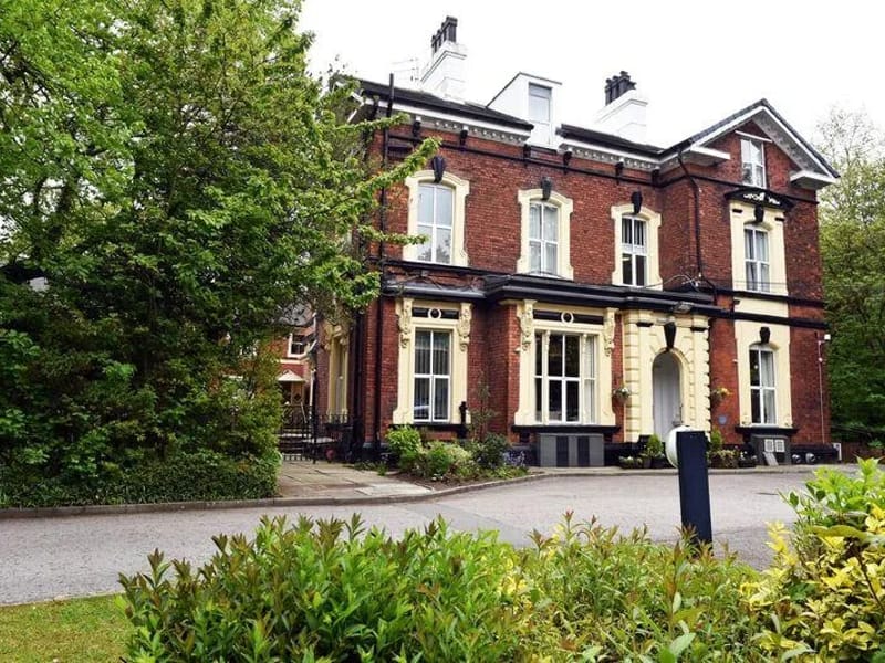 Aaron Grange Care Home - Nursing Home in Liverpool, England photo 1