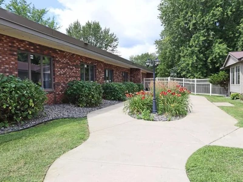 Centennial Villa Memory Care - Assisted Living in Annandale, MN photo 2
