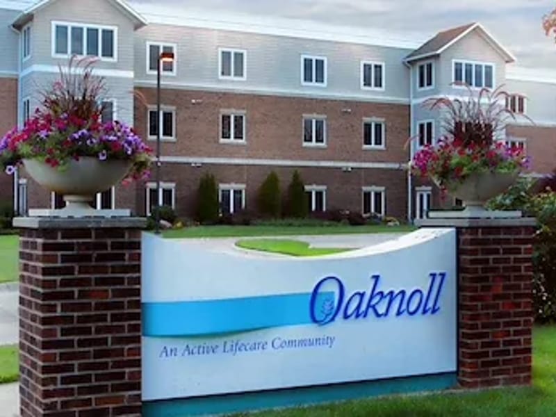 Iowa City Rehab & Health Care - Nursing Home in Iowa City, IA photo 2