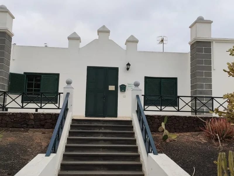 Residencia San Roque - Hogar de Ancianos in Tinajo, Canarias photo 2