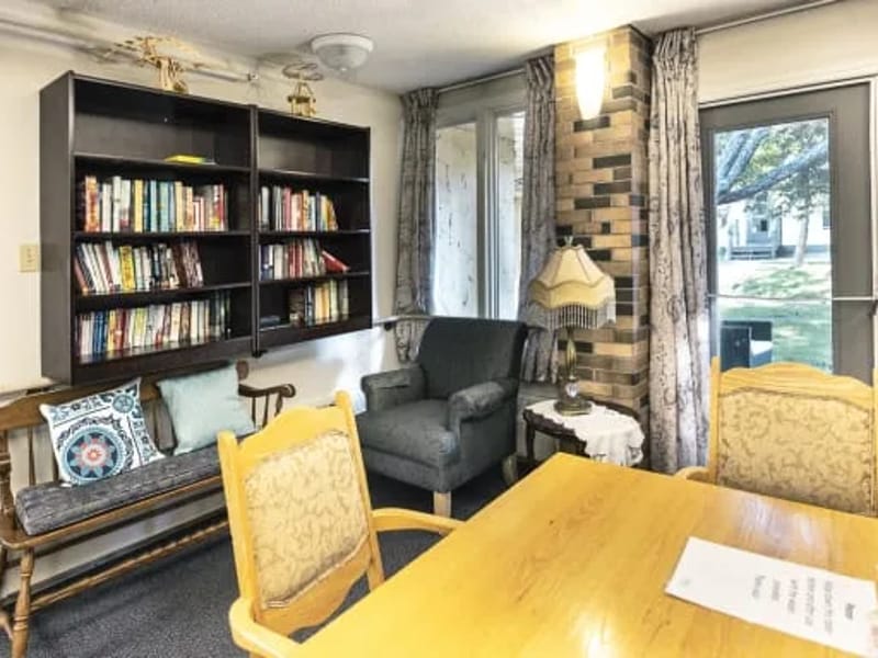 BOW VALLEY COMMONS - Assisted Living in Calgary, AB photo 3