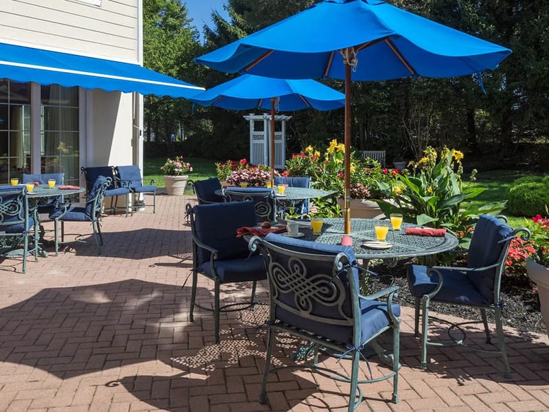 Atria Plainview — Assisted Living, Plainview, NY · photo 3