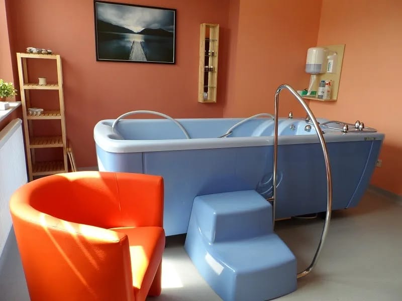 JOVIMED Care and Rehabilitation Center Sp. o.o. - Dom pomocy społecznej in Ksawerów, Ksawerów photo 6