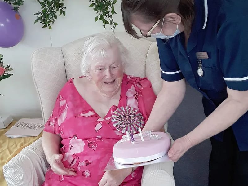 Pendennis Residential Care Home - Assisted Living in Paignton, England photo 3