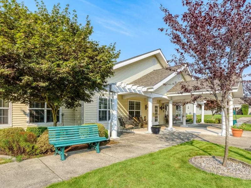 Cascade Place - Assisted Living in Enumclaw, WA photo 2