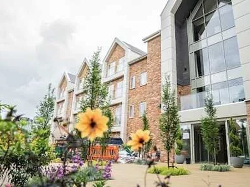 Priesty Fields Care Home - Nursing Home in Congleton, England photo 2