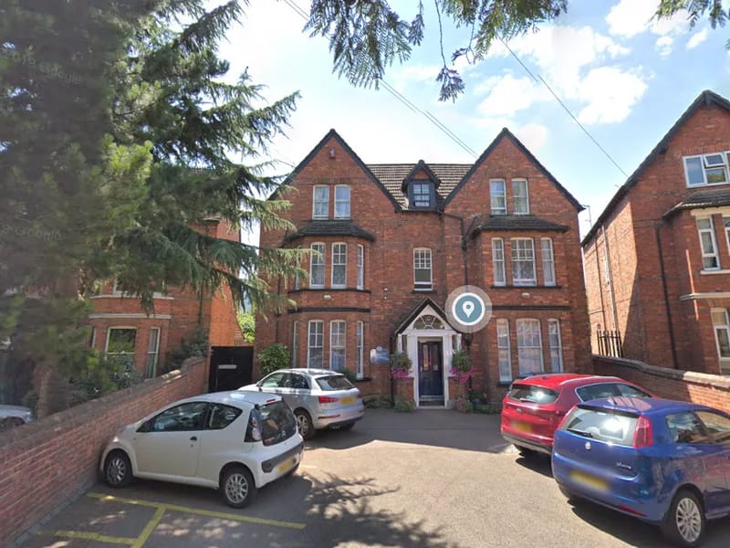 Lansglade House in Bedford, England photo 2