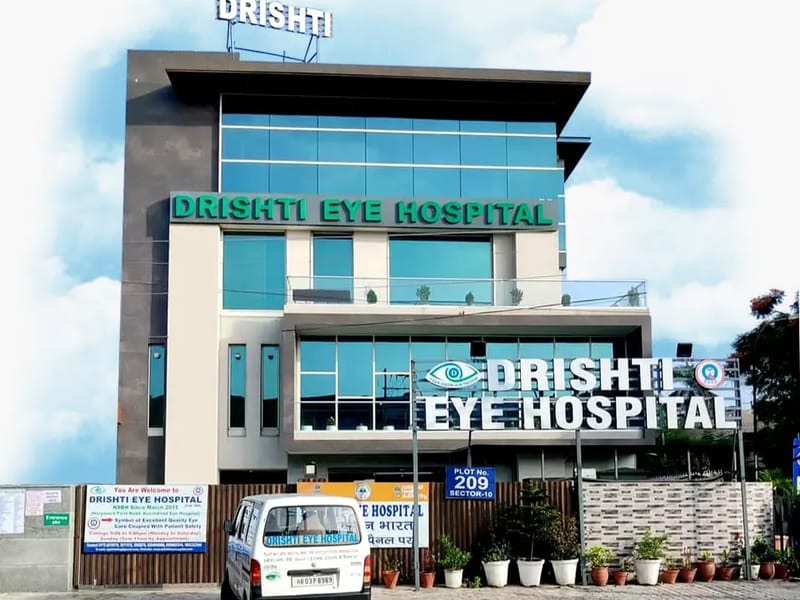 Drishti Eye Hospital - अस्पताल in Panchkula, Haryana photo 1