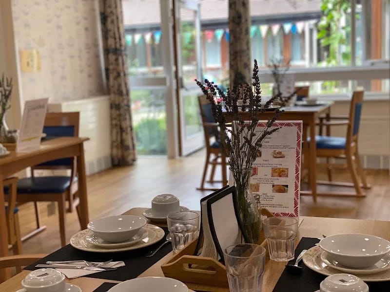 Ashwood - Ware - Assisted Living in Ware, England photo 8