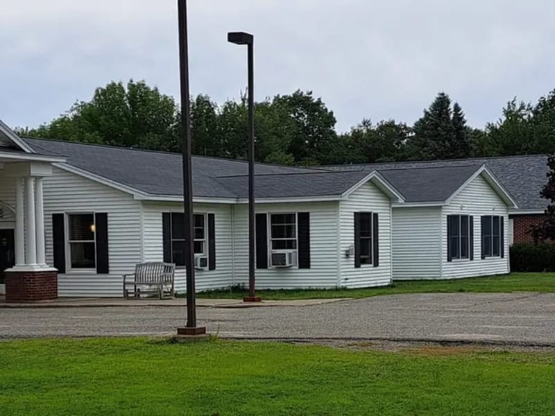 Colonial Health Care - Assisted Living in Lincoln, ME photo 2