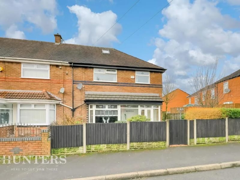 54 Taylor Street - In-Home Care in Oldham, England photo 3