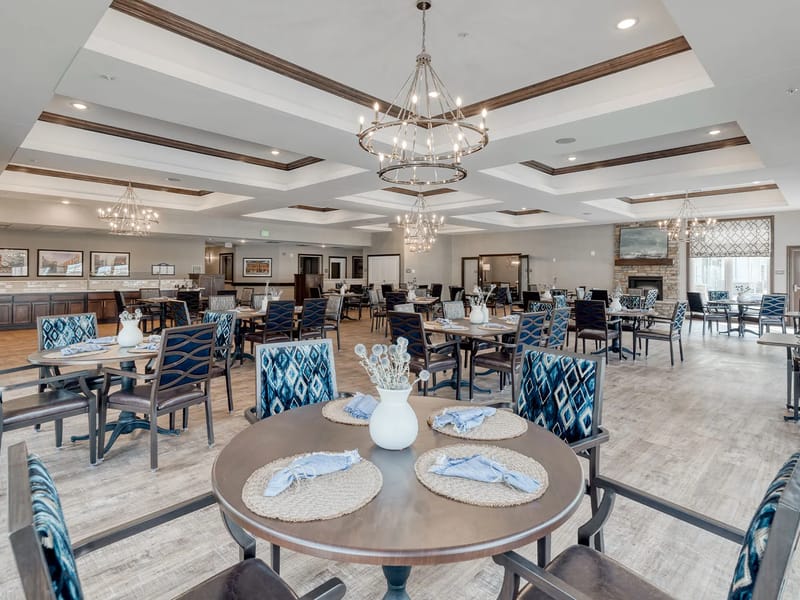 Cedarhurst Of Fort Wayne - Assisted Living in Fort Wayne, IN photo 3