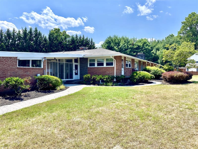 Crcare Of Laurel - Assisted Living in Laurel, MD photo 2