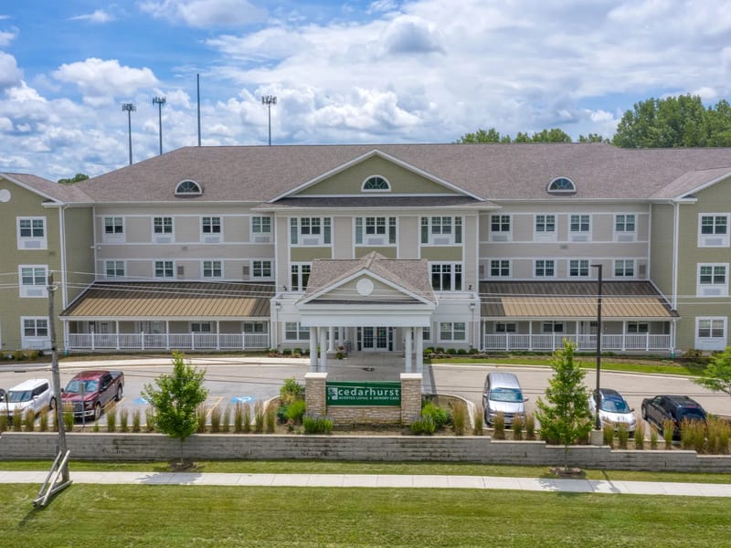 Cedarhurst Of Naperville - Assisted Living in Naperville, IL photo 2