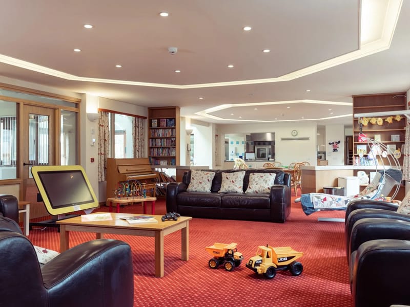 Francis House in Bedford, England photo 2