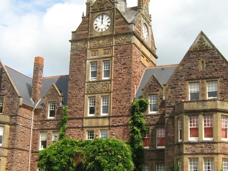 MJR Healthcare Ltd - In-Home Care in Taunton, England photo 3