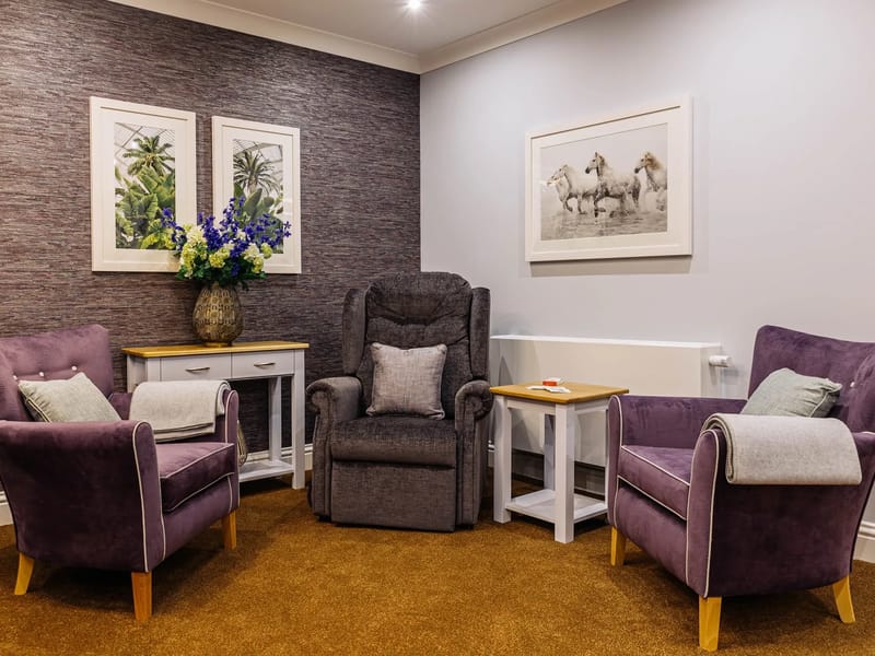 Parley Place Care Home - Nursing Home in Ferndown, England photo 4