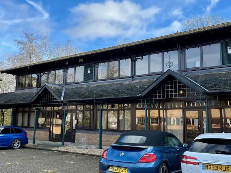 Segensworth Road in Fareham, England photo 3