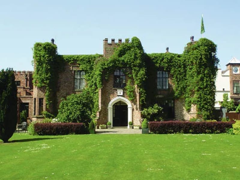 Crabwall Hall - Nursing Home in Chester, England photo 2