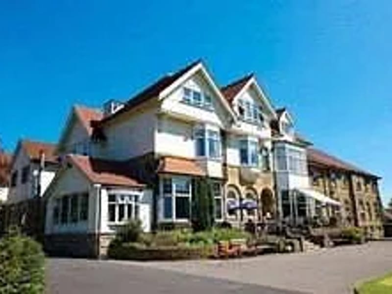 Glen Rosa & Kitwood House - Nursing Home in Ilkley, England photo 2
