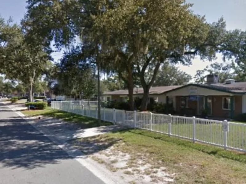 Alpine Health and Rehabilitation Center - Nursing Home in Saint Petersburg, FL photo 2
