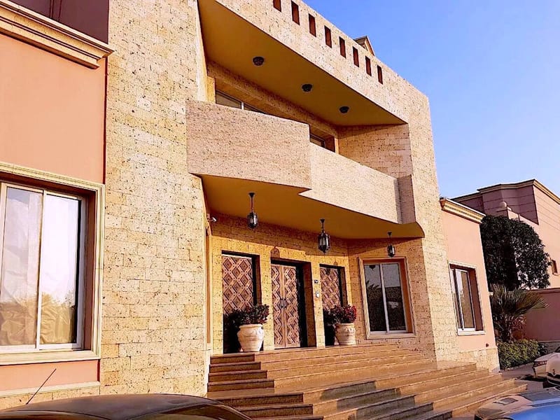 Belleview - Assisted Living in Croydon, England photo 1