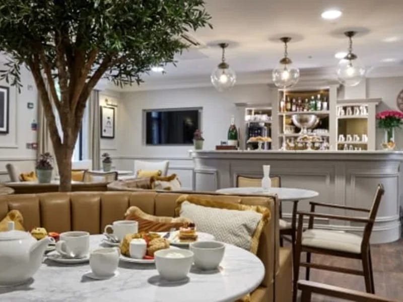 Windsor Court Care Home - Nursing Home in Malvern, England photo 2