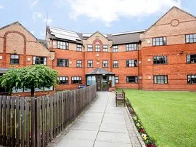 Thingwall Hall Nursing Home in Liverpool, England photo 3