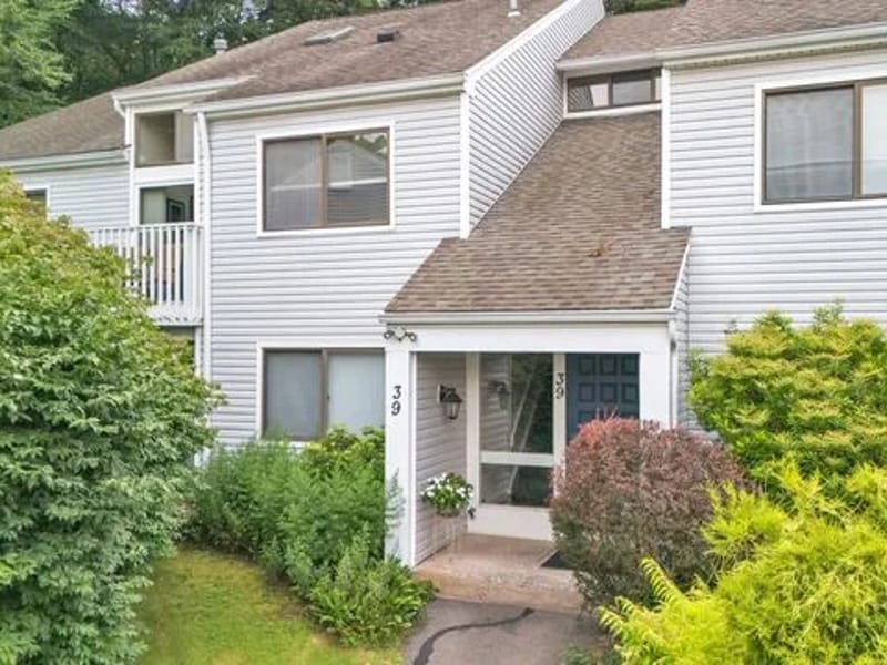 16 Rocky Hill Drive - Assisted Living in Brunswick, ME photo 3