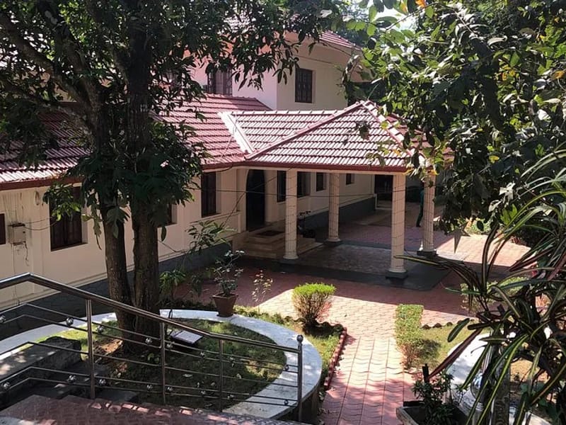 Ayuryogashram Pvt .Ltd. - वृद्धाश्रम in Thrissur, Kerala photo 1
