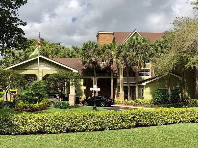Pleasant Retirement Home Inc - Assisted Living in Lantana, FL photo 1