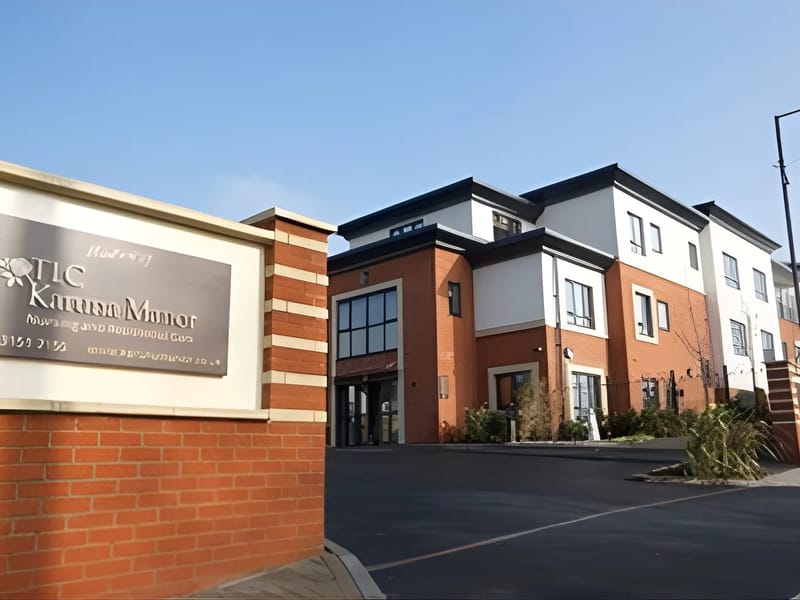 Karuna Manor - Nursing Home in Harrow, England photo 1