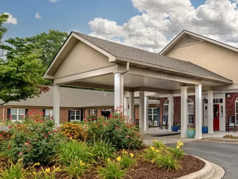 Brookdale Union Park - Assisted Living in Monroe, NC photo 2