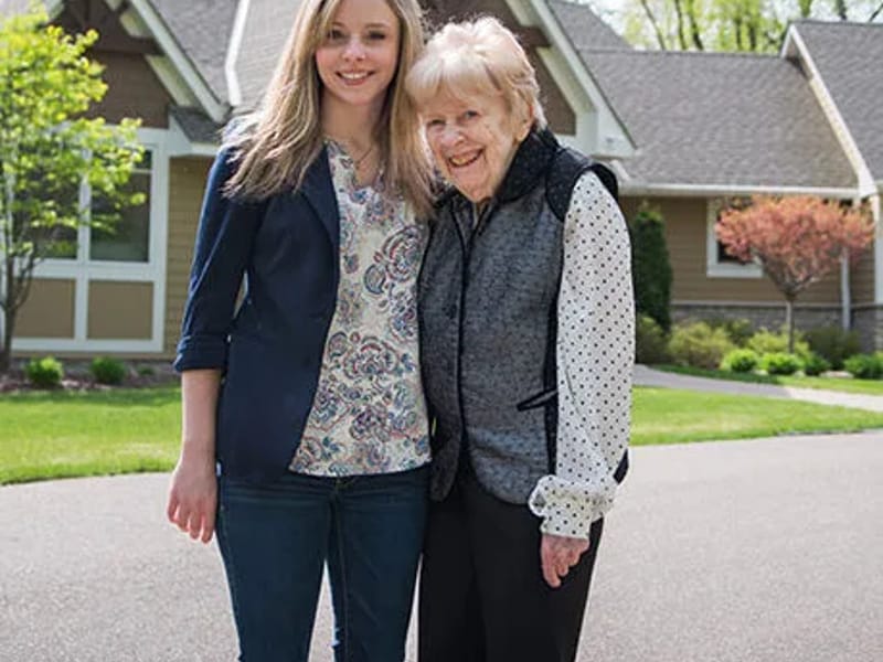 Arthurs Senior Care On Emmert - Assisted Living in Roseville, MN photo 2