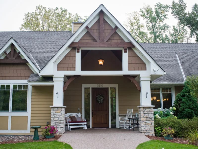 Arthurs Senior Care On Emmert - Assisted Living in Roseville, MN photo 1