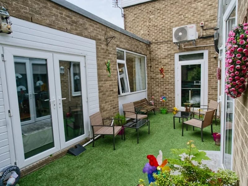 Springfield Lodge Care Home - Nursing Home in West Rainton, England photo 6