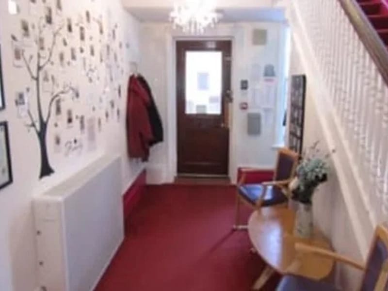 York Lodge - Nursing Home in Crowborough, England photo 2