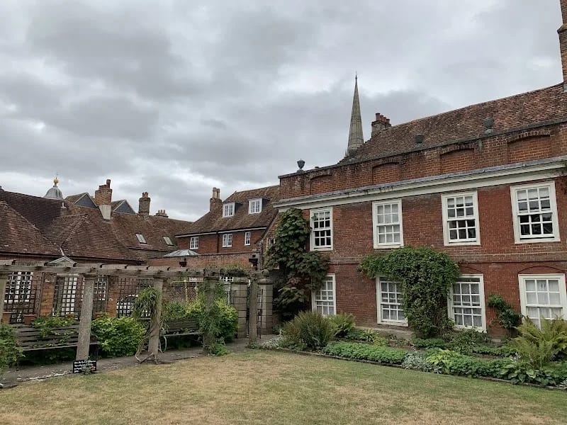 St Patrick's House in Salisbury, England photo 6