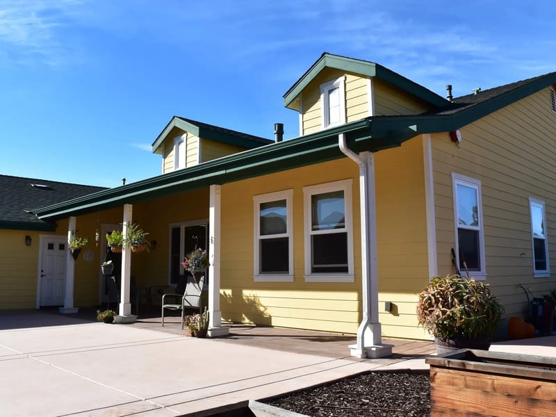 Parkview Gardens - Assisted Living in Poway, CA photo 2