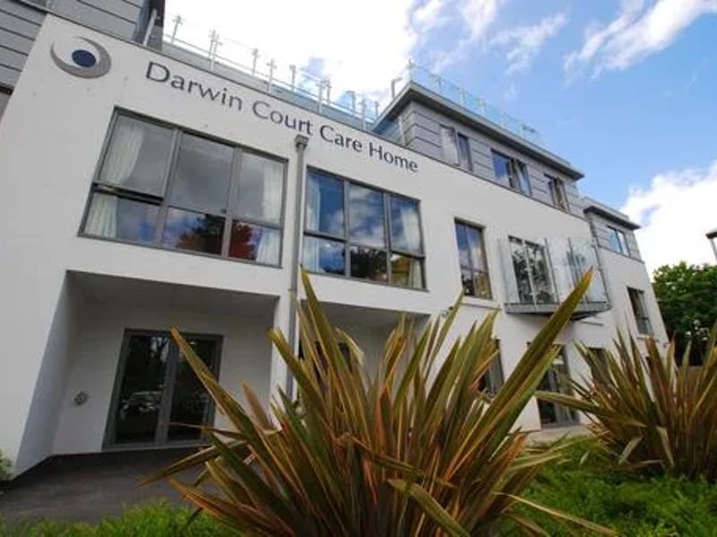 Darwin Court Care Centre - Nursing Home in Lichfield, England photo 2