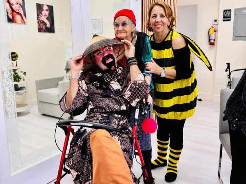 La Edad De Oro Adult Day Care Llc - Adult Day Care in Miami, FL photo 3