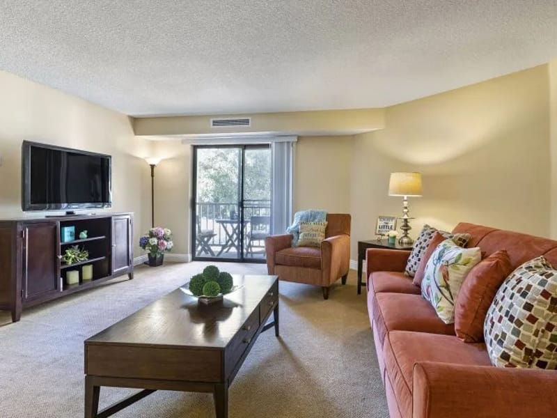 Avista Senior Living Magnolia - Assisted Living in Corona, CA photo 1