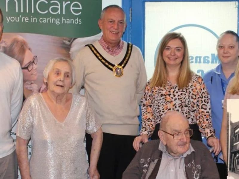Vale Court Care Home in Ellesmere Port, England photo 2