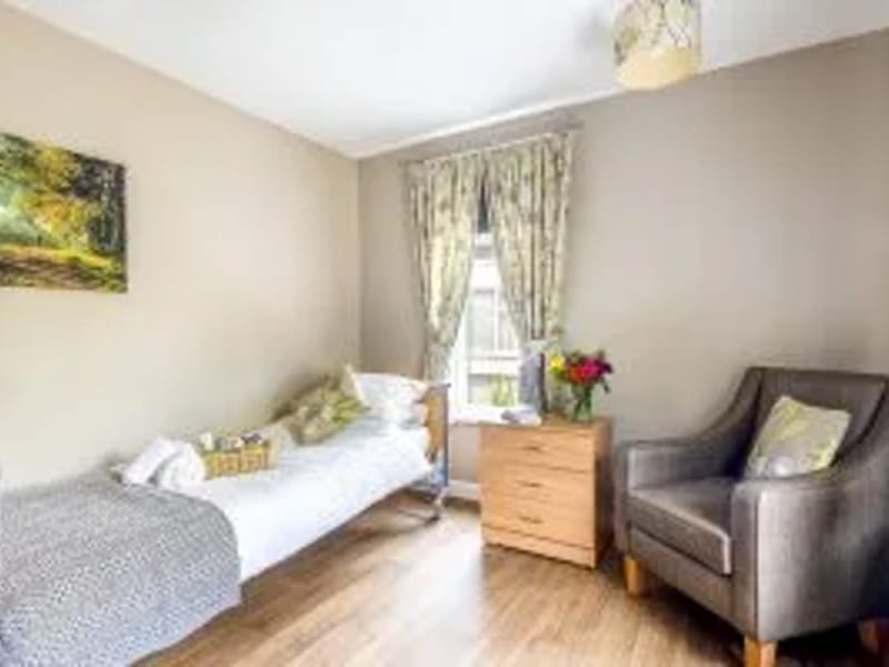 Rowans Care Centre - Nursing Home in Macclesfield, England photo 1