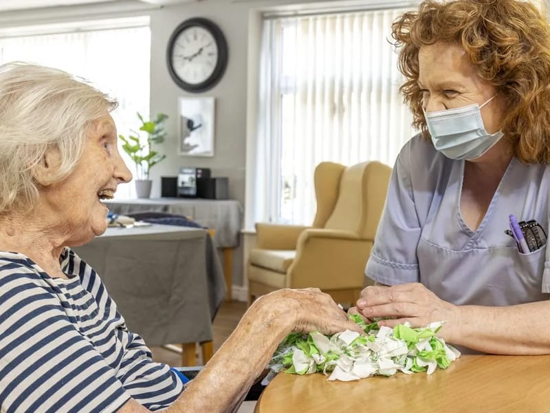 Rowans Care Centre - Nursing Home in Macclesfield, England photo 2