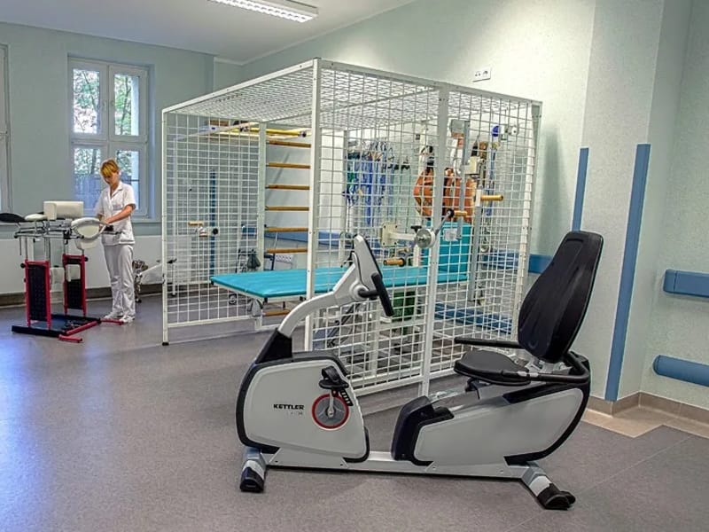 Zakład Opiekuńczo-Leczniczy (Szpital Powiatowy w Rawiczu Spółka z ograniczoną odpowiedzialnością) - Pielęgniarstwo domowe in Rawicz, Rawicz photo 3