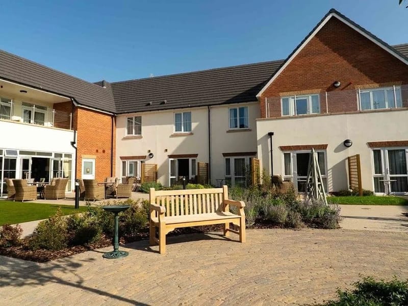 Lonsdale Mews - Nursing Home in Loughborough, England photo 2