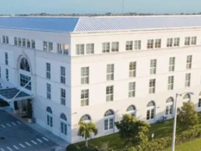 Roseland Alf Inc - Assisted Living in Miami, FL photo 1